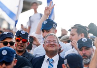 Οι Μπεν-Γκβιρ και Σμότριτς απειλούν να ρίξουν την κυβέρνηση Νετανιάχου – Μπορούν;