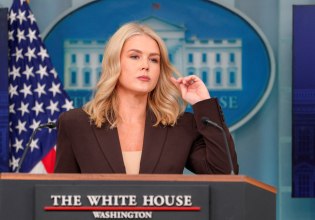 Λευκός Οίκος: Οι διαπραγματευτές στο Κάιρο εξετάζουν τις λίστες ομήρων και κρατουμένων που θα απελευθερωθούν