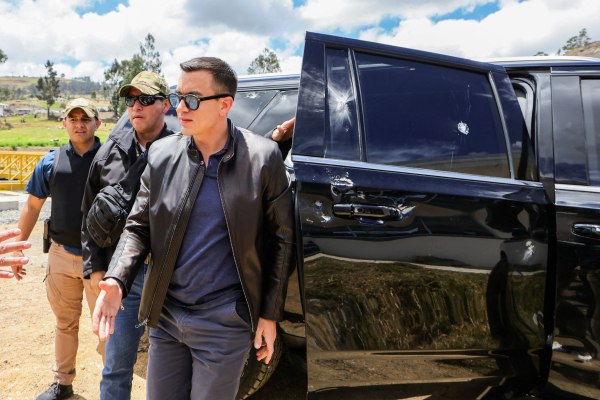 Ισημερινός: Η κυβέρνηση κατεβάζει 3.000 στρατιώτες στους δρόμους εν μέσω κινητοποιήσεων ιθαγενών