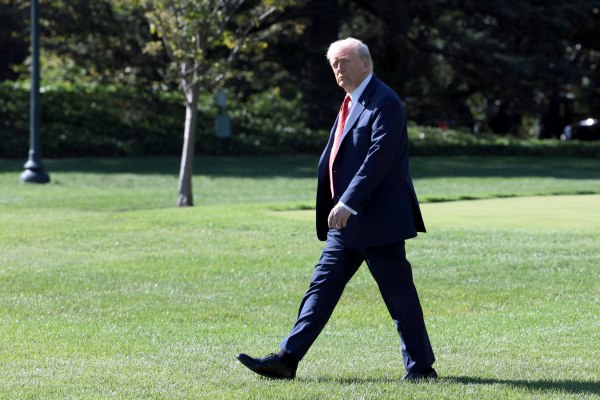 Αναστάτωση στους επενδυτές μετά τις νέες απειλές Τραμπ κατά Κίνας