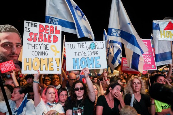 Γάζα: Τις επόμενες ώρες η απελευθέρωση των ομήρων από τη Χαμάς – Τα ονόματα και οι φωτογραφίες τους