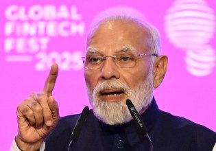 Ινδία: Διαψεύδει τους ισχυρούς Τραμπ ότι θα παύσει να αγοράζει πετρέλαιο από τη Ρωσία