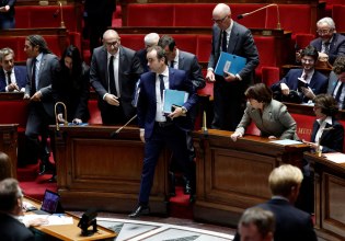 Γαλλία: Απορρίφθηκε η πρόταση μομφής κατά της κυβέρνησης Λεκορνί – Υπέρ 271 ψήφοι έναντι 289 που απαιτούνταν