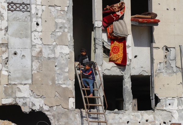 Ισραήλ: Ταυτοποίησε τη σορό του ομήρου που παραδόθηκε τη νύχτα – 28 νεκροί στη Γάζα εν μέσω εκεχειρίας