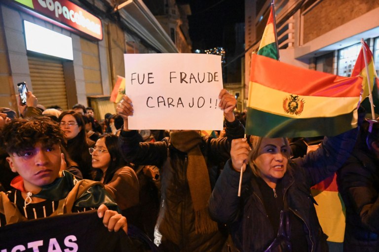 Βολιβία: Διαδηλώσεις κατά του νέου προέδρου – Ο ίδιος υπόσχεται αποκατάσταση των σχέσεων με τις ΗΠΑ