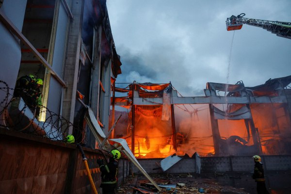 Ουκρανία: Δύο νεκροί από ρωσικά πλήγματα
