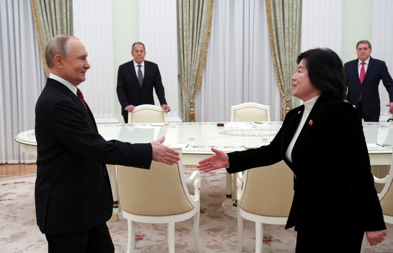 Πούτιν: Οι σχέσεις Μόσχας – Πιονγκγιάνγκ εξελίσσονται «όπως αναμενόταν»