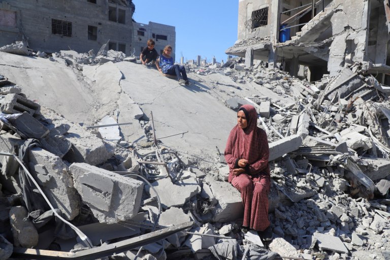 Ισραήλ: Πέντε νεκροί από επιθέσεις σε Γάζα και Δυτική Όχθη, η Χαμάς επέστρεψε μία ακόμη σορό ομήρου