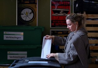 Η τεχνητή νοημοσύνη θέλει να σας βοηθήσει να αποφασίσετε τι θα ψηφίσετε – Γιατί να (μην) την εμπιστευθείτε