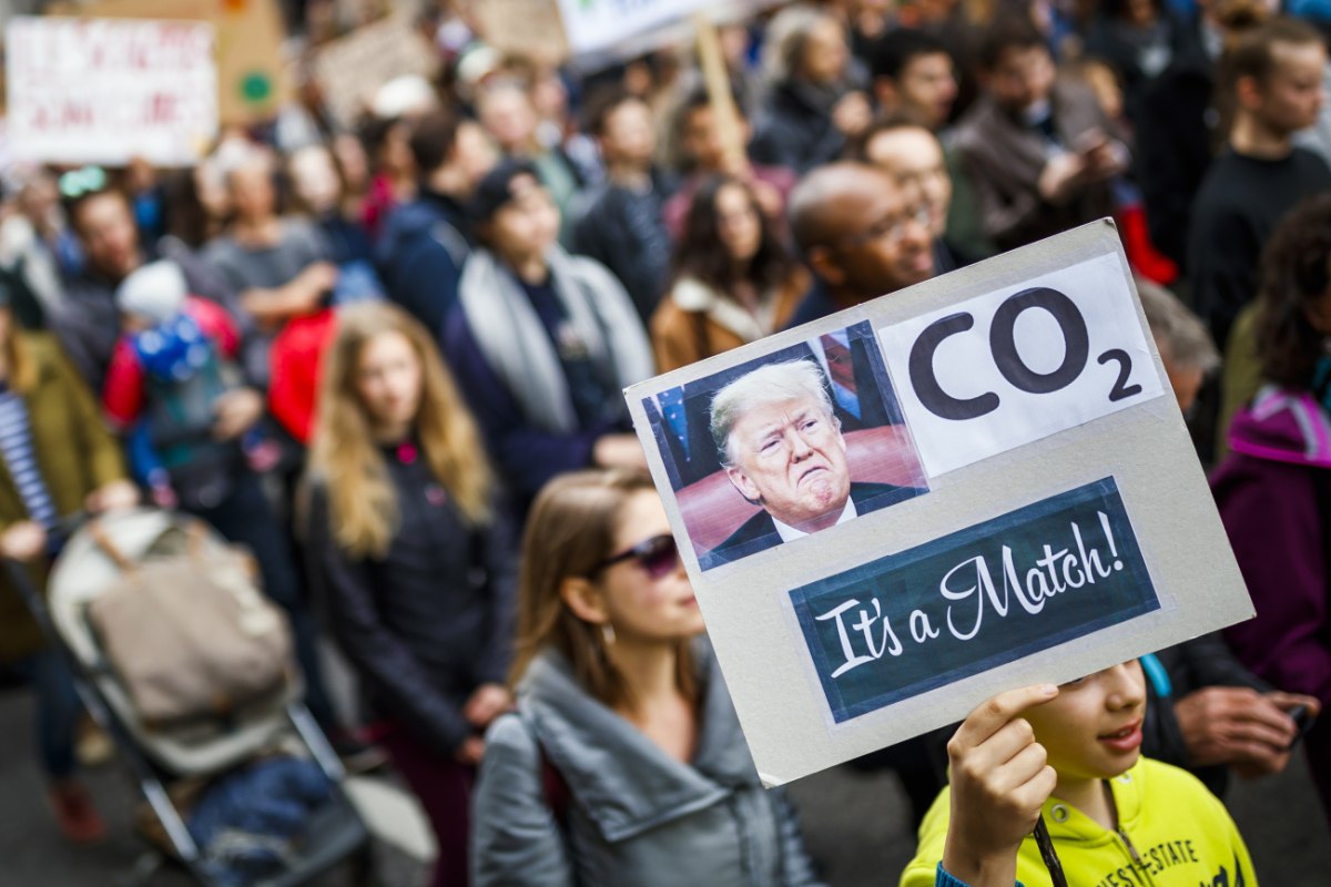 «Με τρομάζει μέχρι θανάτου»: Χάρισον Φορντ κατά του Τραμπ για την κλιματική καταστροφή – «Από τους μεγαλύτερους εγκληματίες στην ιστορία»