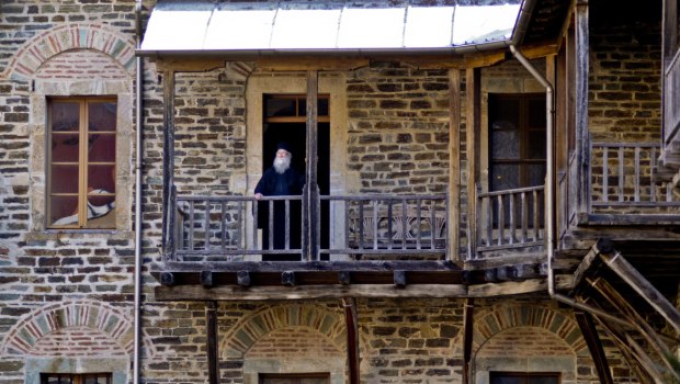 Άγιον Όρος: 44χρονος φέρεται να απειλούσε τη ζωή ηγούμενου μονής στα social media