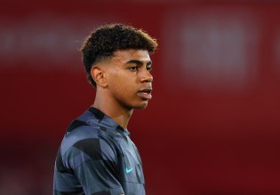 «Μαλλί μπρόκολο»: Το κούρεμα του Λαμίν Γιαμάλ που έγινε μανία στα πιτσιρίκια