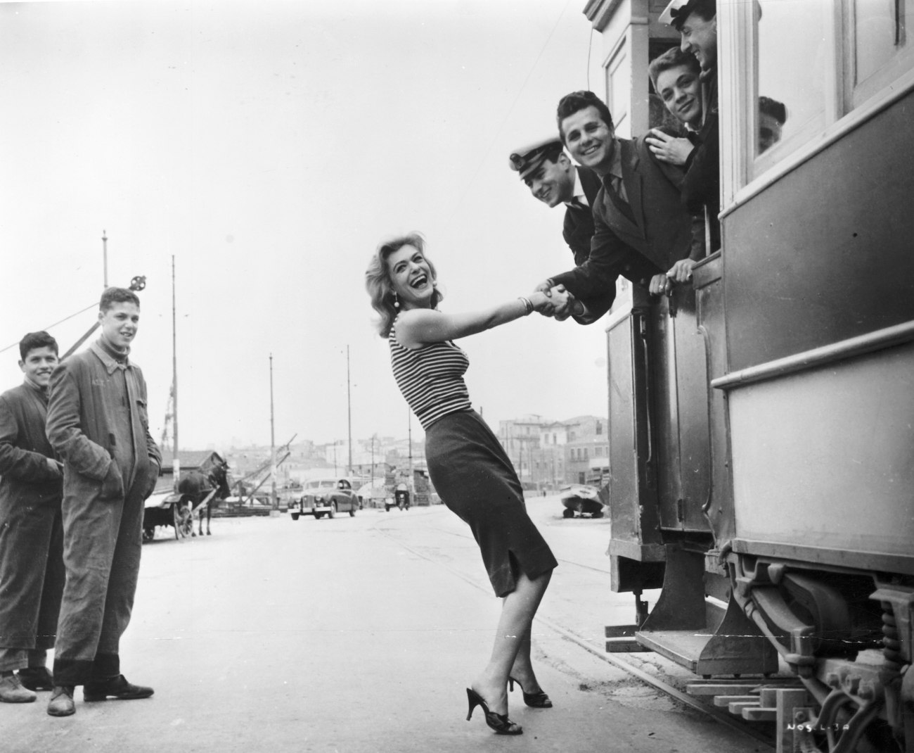 Μάνος Χατζιδάκις: Μαραθώνιος ταινιών για τα 100 χρόνια από τη γέννηση του στο Μέγαρο Μουσικής