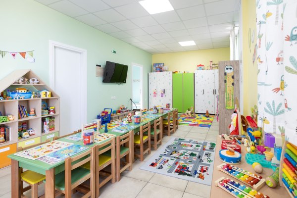 Εγκαινιάστηκε η πρώτη δομή προσχολικής εκπαίδευσης στην Κάσο, ένας «φάρος» ελπίδας για τις οικογένειες της ακριτικής περιοχής