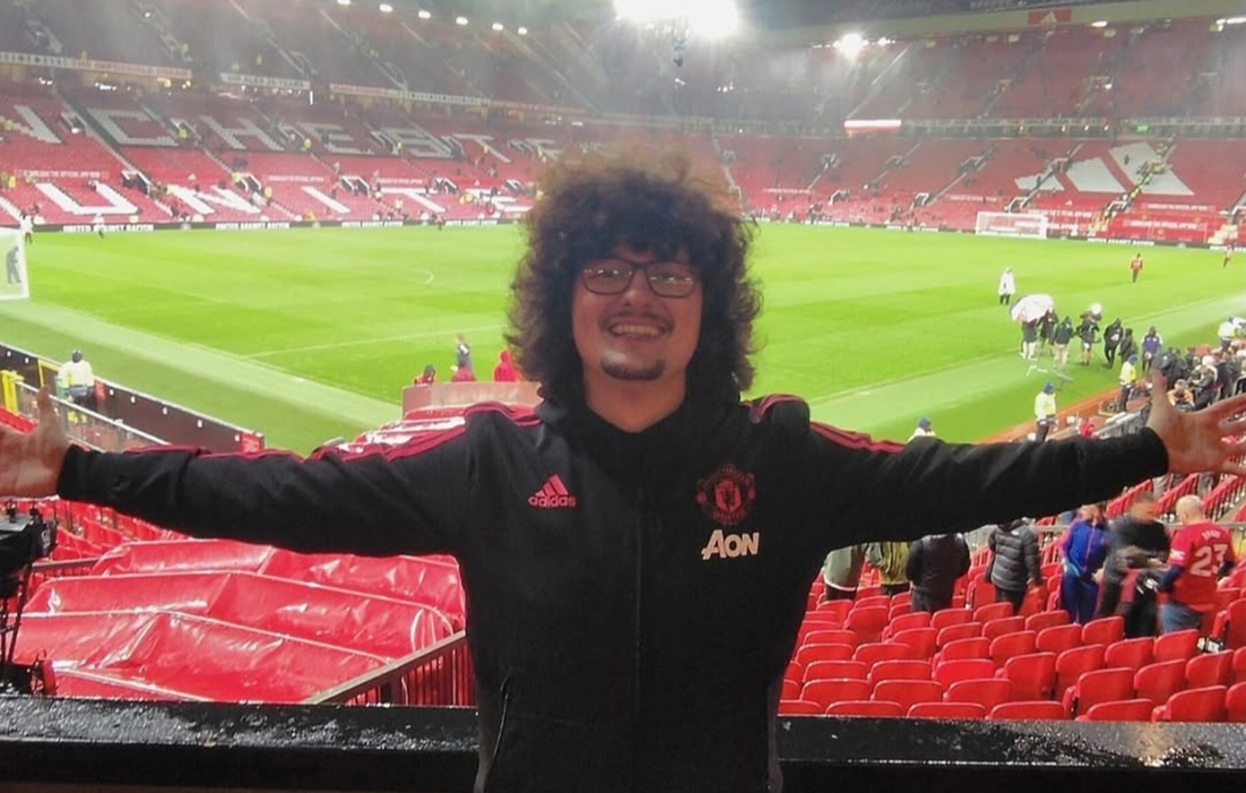 «Ημέρα 386 χωρίς κούρεμα»: Ένα βήμα πιο κοντά στον… μπαρμπέρη ο οπαδός της Μάντσεστερ Γιουνάιτεντ (pic)