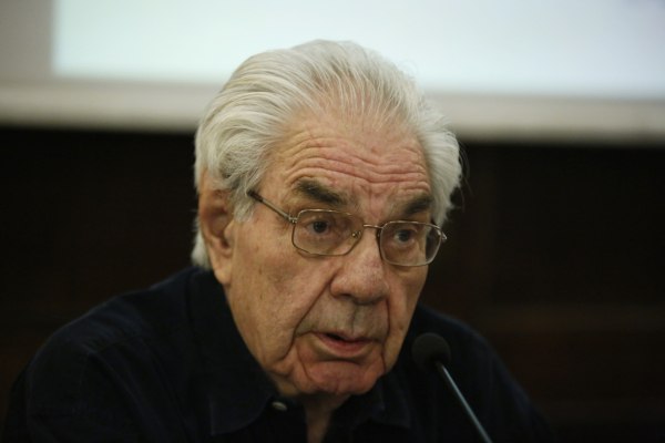 Βενιζέλος: Ο αποχαιρετισμός στον Γιώργο Κασιμάτη – «Βρήκε οριστικά και αμετάκλητα τα αγαπημένα του Κύθηρα»