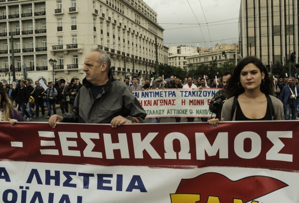 Σοφιανός: Ο κόσμος θα διαδηλώνει στη Βουλή γιατί εκεί παίρνονται αποφάσεις που καθορίζουν τη ζωή του