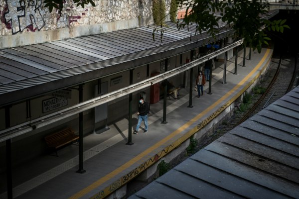 Πώς η έκθεση της ΣΤΑΣΥ διαψεύδει τον υπουργό