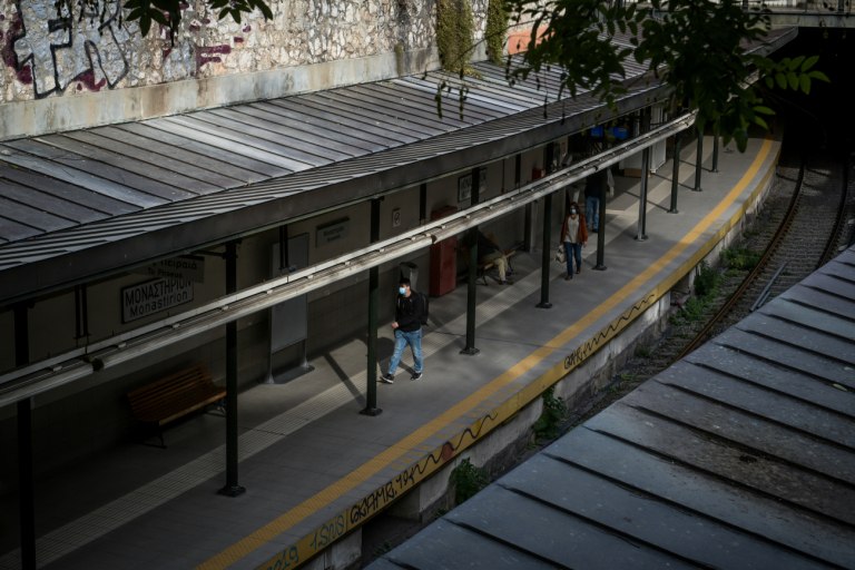 Πώς η έκθεση της ΣΤΑΣΥ διαψεύδει τον υπουργό