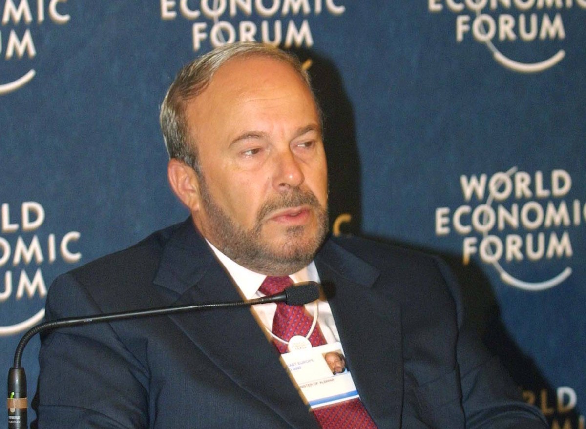 Πέθανε ο πρώην πρωθυπουργός της Αλβανίας, Φάτος Νάνο