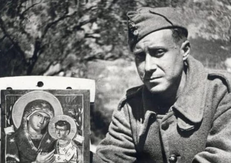 «Είσαστε ήρωες»: Με φωτογραφία του Γιάννη Τσαρούχη το μήνυμα Κακλαμάνη για την 28η Οκτωβρίου