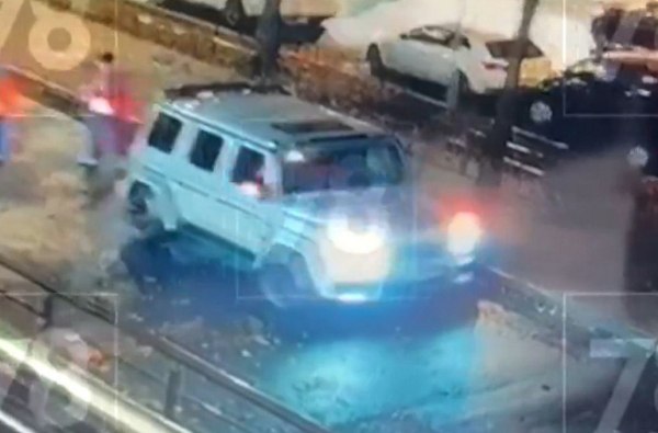 Σοκαριστικό: Φοιτήτρια έκανε απόπειρα απαγωγής επιθετικού της Ζενίτ – Τον έσωσε περαστικός (vid)