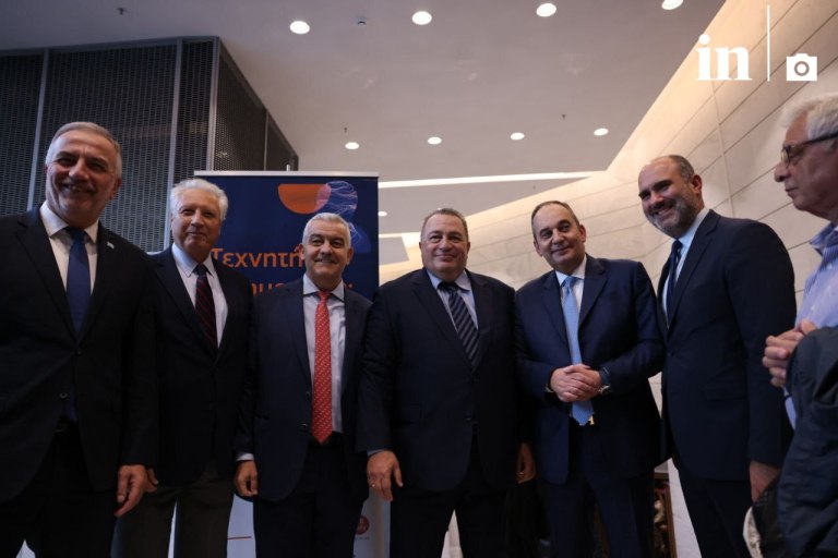 Ο φόβος των Καραμανλικών μάζεψε όλη την κυβέρνηση στην εκδήλωση Στυλιανίδη –  Δεν πήγε ο Σαμαράς