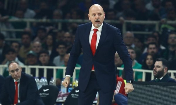 Ομπράντοβιτς για Σφαιρόπουλο: «Ανόητο να πάρω το ψωμί από συνάδελφο που κάνει καλά τη δουλειά του»