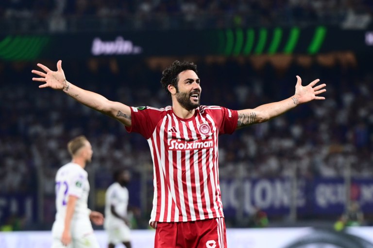 Δίπλα στον Ολυμπιακό ο Ιμπόρα : «Είμαι ευτυχισμένος που βρίσκομαι εδώ» (vid)