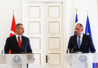 Ανοίγουν νέα σελίδα στα ελληνοτουρκικά οι δηλώσεις Φιντάν; – Τι ειπώθηκε στη συνάντηση με το Γεραπετρίτη