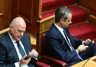 Πώς αντιδρά το Μαξίμου στη διαφοροποίηση Δένδια