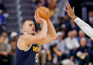 Το απίθανο ξεκίνημα του Γιόκιτς: Κατέγραψε τέταρτο διαδοχικό triple double (vid)