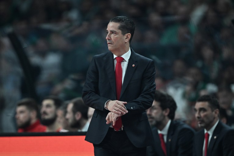 Τέλος από τον Ερυθρό Αστέρα ο Γιάννης Σφαιρόπουλος