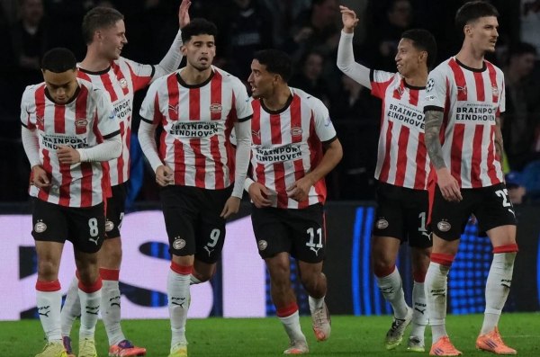 Αϊντχόφεν – Φορτούνα Σίταρντ 5-2: ‘Ανετη νίκη και κορυφή πριν από ματς με τον Ολυμπιακό