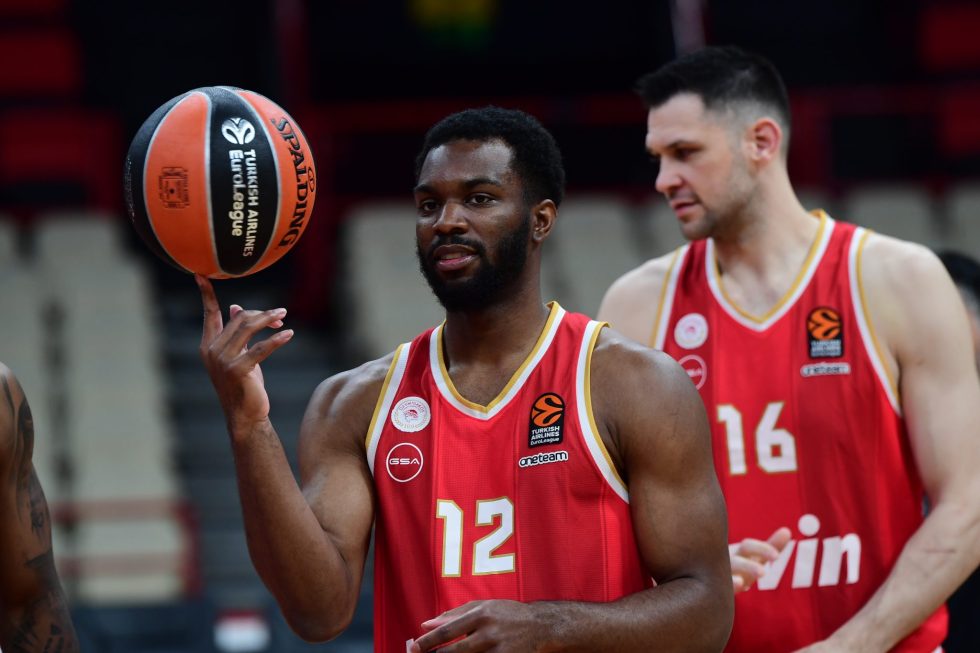 Ολυμπιακός: Το depth chart με τον Κίναν Έβανς και η δύσκολη… εξίσωση του Μπαρτζώκα