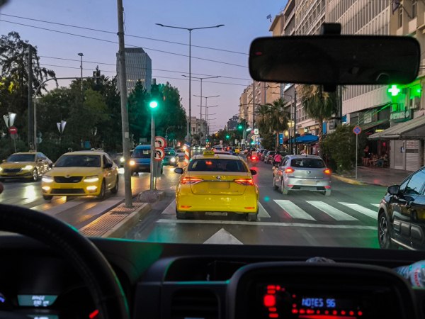 Οχήματα: Έρχονται ραβασάκια για τέλη κυκλοφορίας και ανασφάλιστα