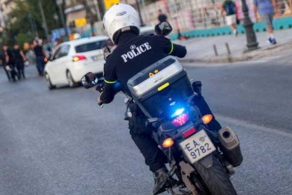 Λαμία: Άγρια συμπλοκή μεταξύ ανήλικων κοριτσιών – Είχαν διαφορές μέσω διαδικτύου