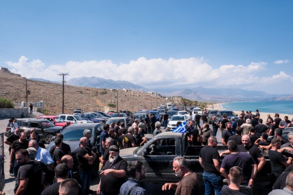 «Απόλυτος αφανισμός»: Κινητοποιήσεις και μπλόκα από τους αγρότες στα Χανιά στον απόηχο του σκανδάλου του ΟΠΕΚΕΠΕ