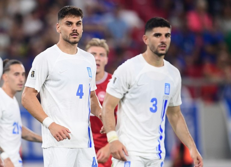 H νέα εμφάνιση της Εθνικής Ελλάδας θυμίζει κάτι από… Euro 2004 και Πορτογαλία! (pics)