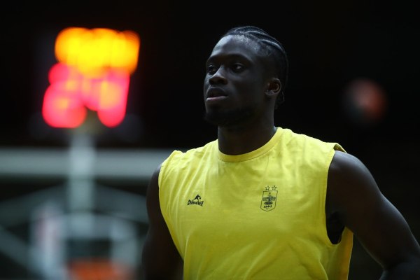 Στους Μιλγουόκι Μπακς και ο Άλεξ Αντετοκούνμπο (pic)