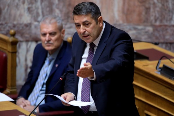 Τσουκαλάς: Η κυβέρνηση πιάνεται με τη γίδα στην πλάτη – Έπαιζαν κρυφτό για τον Μυλωνάκη