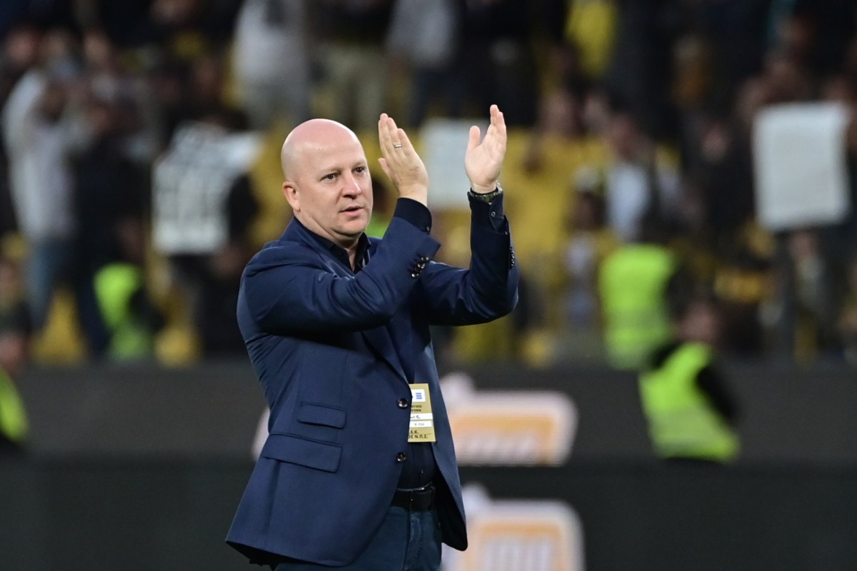 «Υποψήφιος για την Εθνική Σερβίας ο Νίκολιτς»