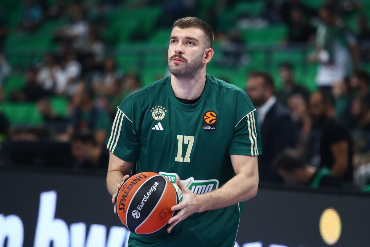 Ρογκαβόπουλος: «Μεγάλη στιγμή για μένα, ο Παναθηναϊκός με έχει αγκαλιάσει από την αρχή»