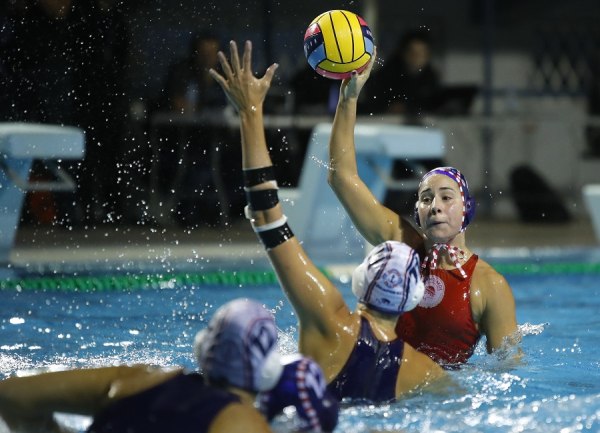 Βουλιαγμένη – Ολυμπιακός 11-14: Οι «ερυθρόλευκες» κατέκτησαν το Σούπερ Καπ! (vid)