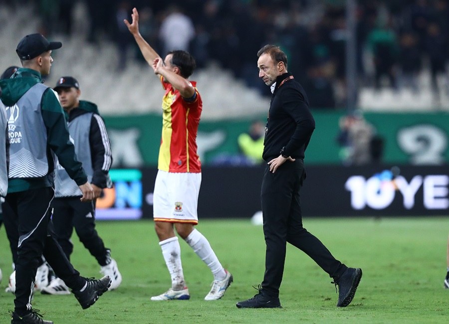 Κόντης: «Με προβληματίζουν οι πολλές χαμένες ευκαιρίες – Στα γκολ δεν είχαμε καθαρό μυαλό»