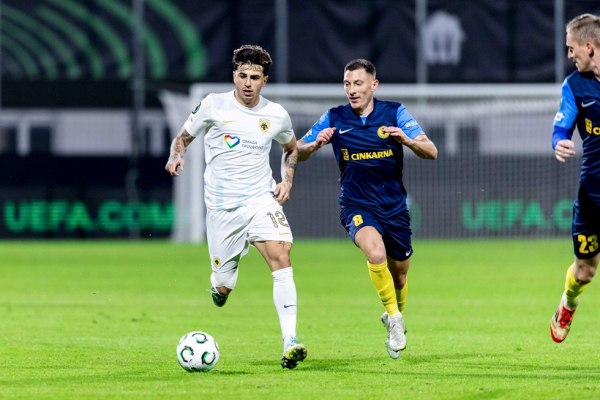 Η Τσέλιε κάνει την ανατροπή: 2-1 απέναντι στην ΑΕΚ (vids)