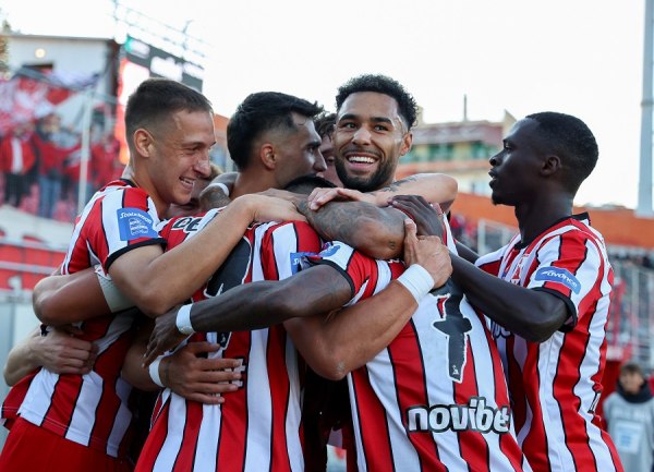 Πανσερραϊκός – Αστέρας Τρίπολης 2-1: «Ανάσα» για τους Σερραίους, ουραγοί οι Αρκάδες (vid)