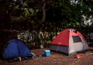 «Τους σκότωσε και έφυγε» – Τι συνέβη στο κάμπινγκ της Φοινικούντας