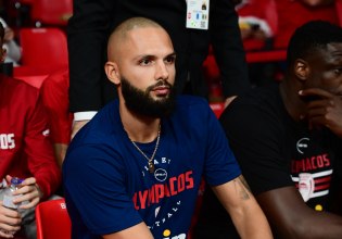 Χωρίς Φουρνιέ, Γουόκαπ, ΜακΚίσικ και Έβανς ο Ολυμπιακός κόντρα στη Μακάμπι