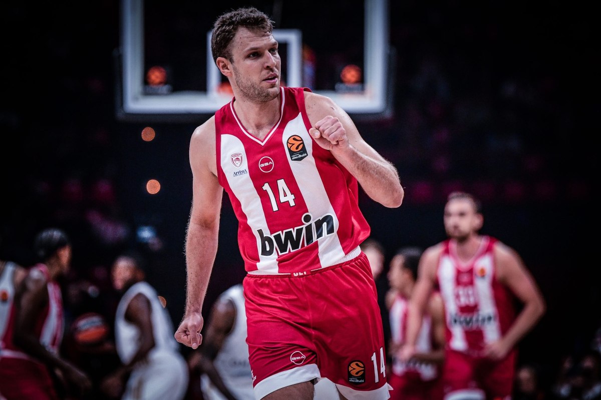 Euroleague: MVP της τρίτης αγωνιστικής ο Βεζένκοφ (vid)